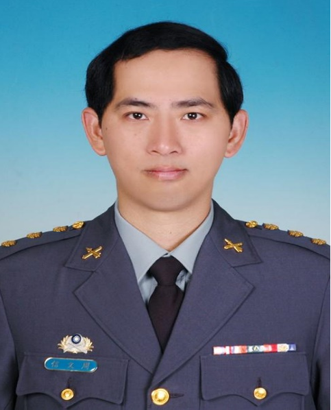 教育長 上校周文信